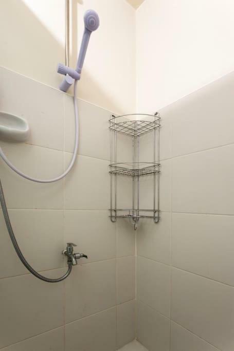 Jen'S Paranaque City Apartment Манила Екстериор снимка